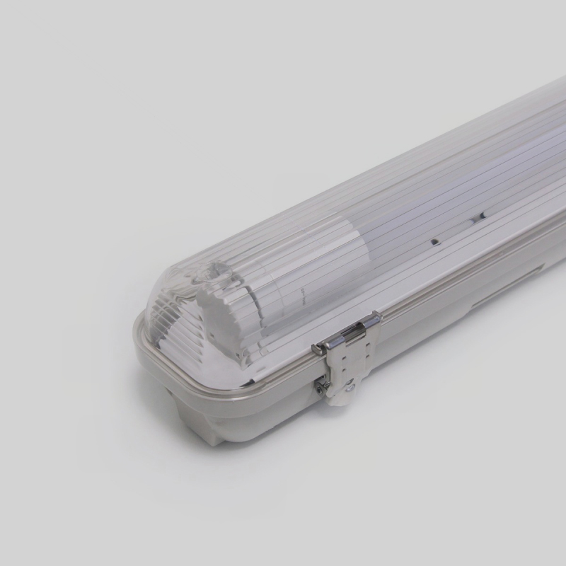 Réglette LED HY-TRI-Single T5 1200mm, seul cadre, ne pas inclure le tube T5 à l’intérieur avec une température de couleur de 6000K blanc froid