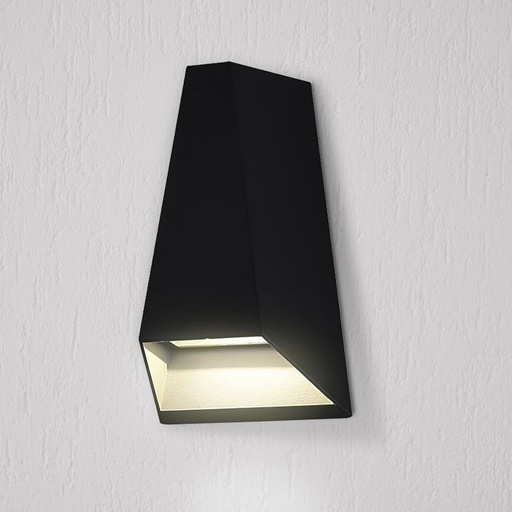 triangular outdoor LED wall sconce with 3000K warm white 